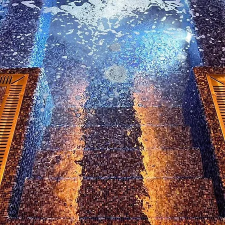 فندق بيبلوس آرت أميستا 5*